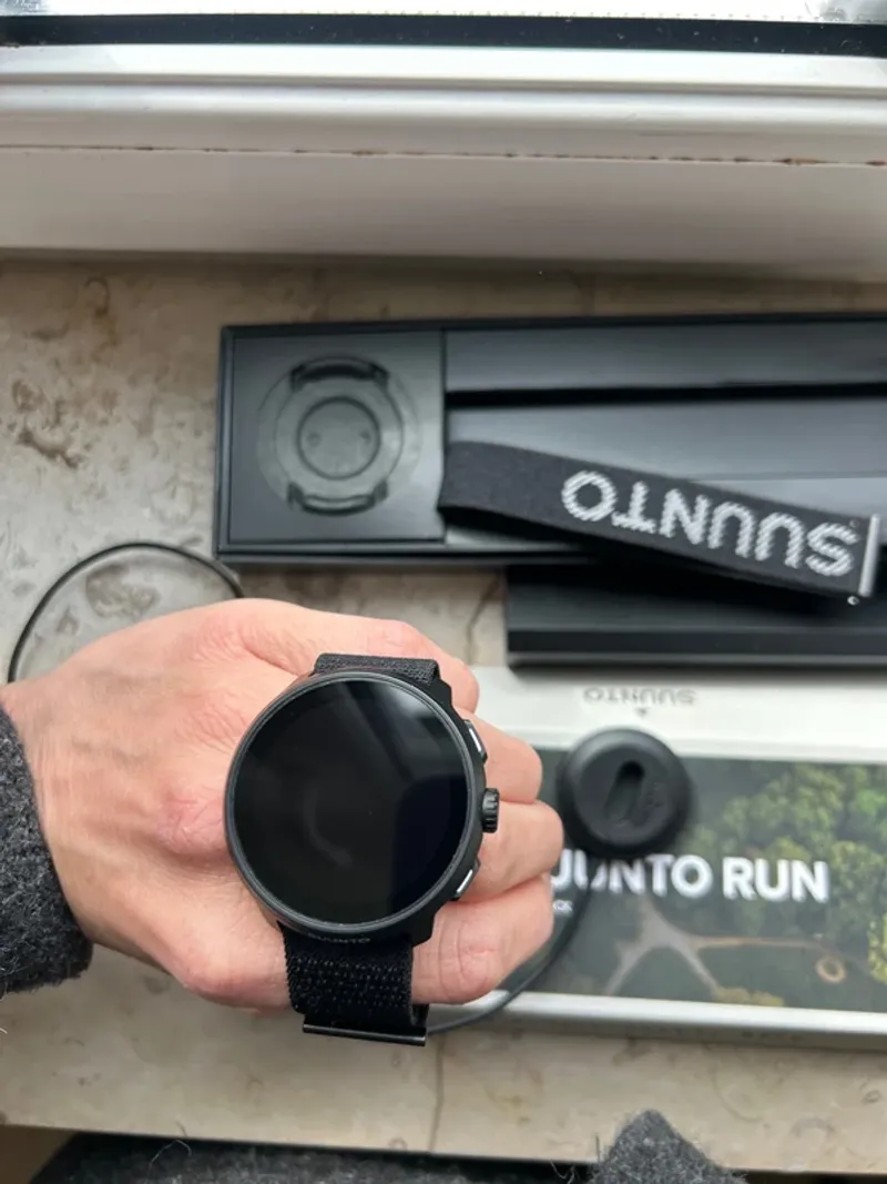 Suunto Run All Black Electronics d'occasion