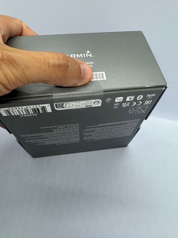 Used Garmin Edge 1050 Bundle 2026 bike — image 2 of 3