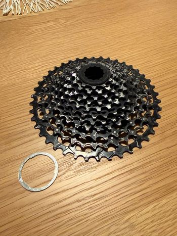 Used Sram PG1130 Cassette bike — image 3 of 6