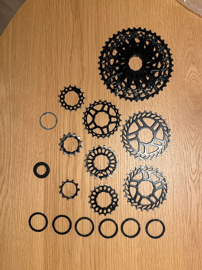 Used Sram PG1130 Cassette bike — image 1 of 6