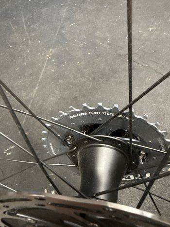 Used Zipp 404 Firecrest Disc Wheelset 2025 bike — image 4 of 5