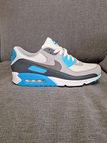 Used Nike Air Max 90 Platinum Grey Taglia 45 bike — image 3 of 11