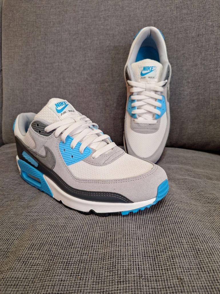 Used Nike Air Max 90 Platinum Grey Taglia 45 bike — image 4 of 11