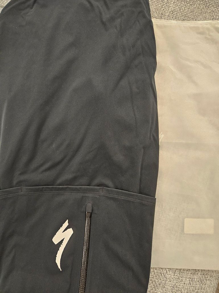 Used Specialized Cycling Jersey M bike — image 2 of 3