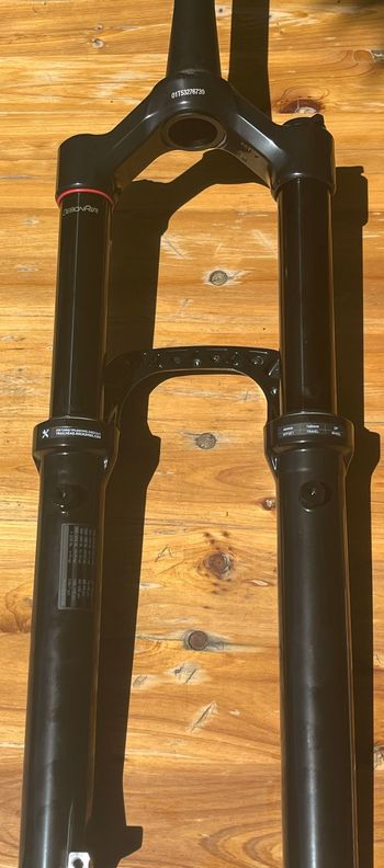 Used RockShox LYRIK BASE 160mm bike — image 3 of 4