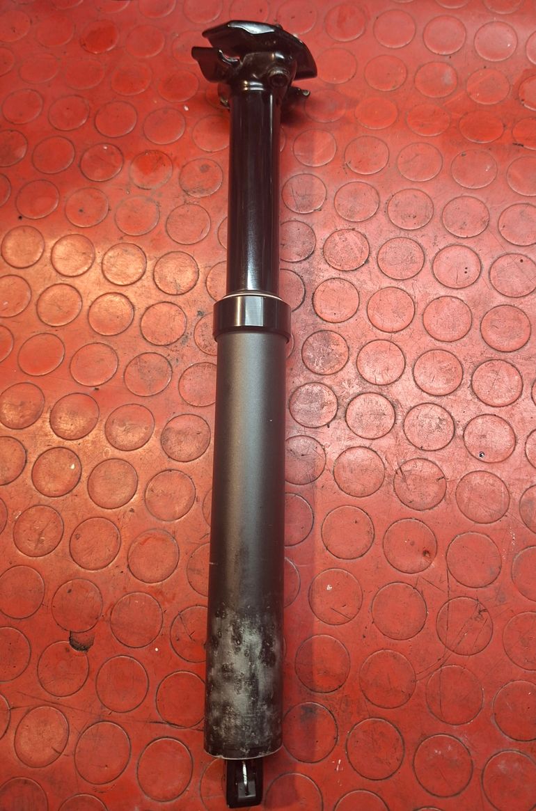 Used Bontrager Line Dropper Post bike — image 3 of 5