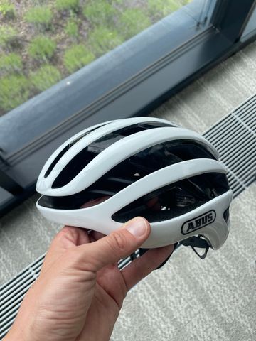 Brugt ABUS AirBreaker Helmet bike — billede 1 af 5
