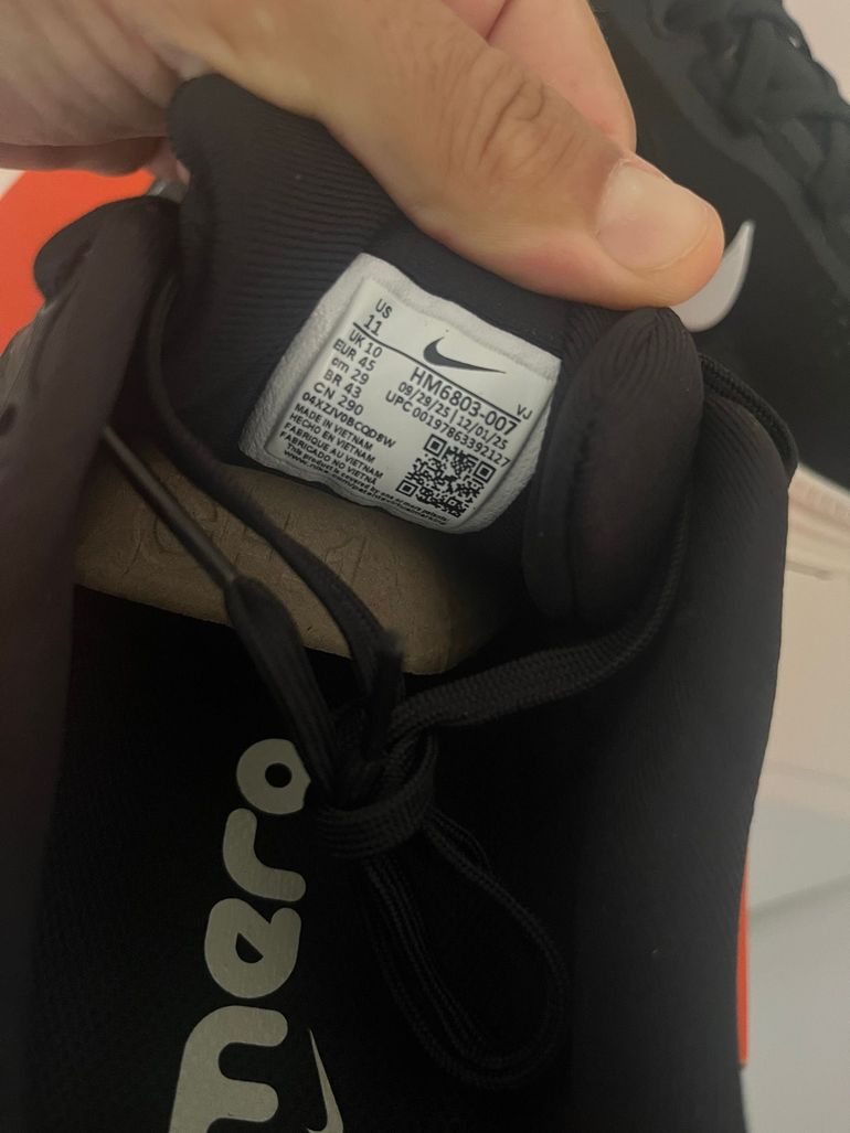Used Nike Vomero 18 2025 bike — image 7 of 9