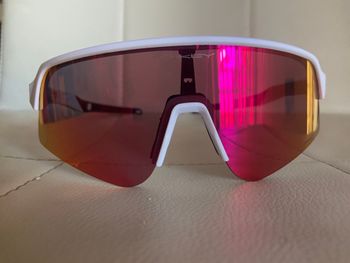 Used Oakley Style Sutro light 2026 bike — image 3 of 5