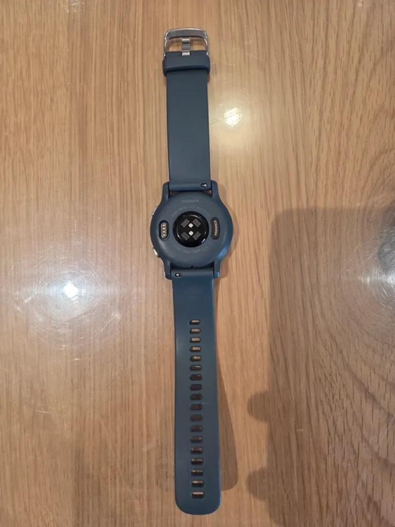 Used Garmin Venu 2 bike — image 4 of 4