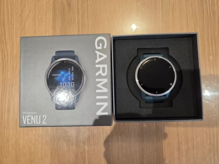 Used Garmin Venu 2 bike — image 1 of 4