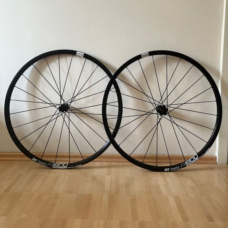 Used Dt Swiss 1800 SPLINE Wheelset 2025 bike — image 1 of 4