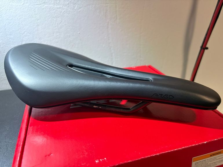 Used Fizik Vento Argo X3 140mm bike — image 3 of 5