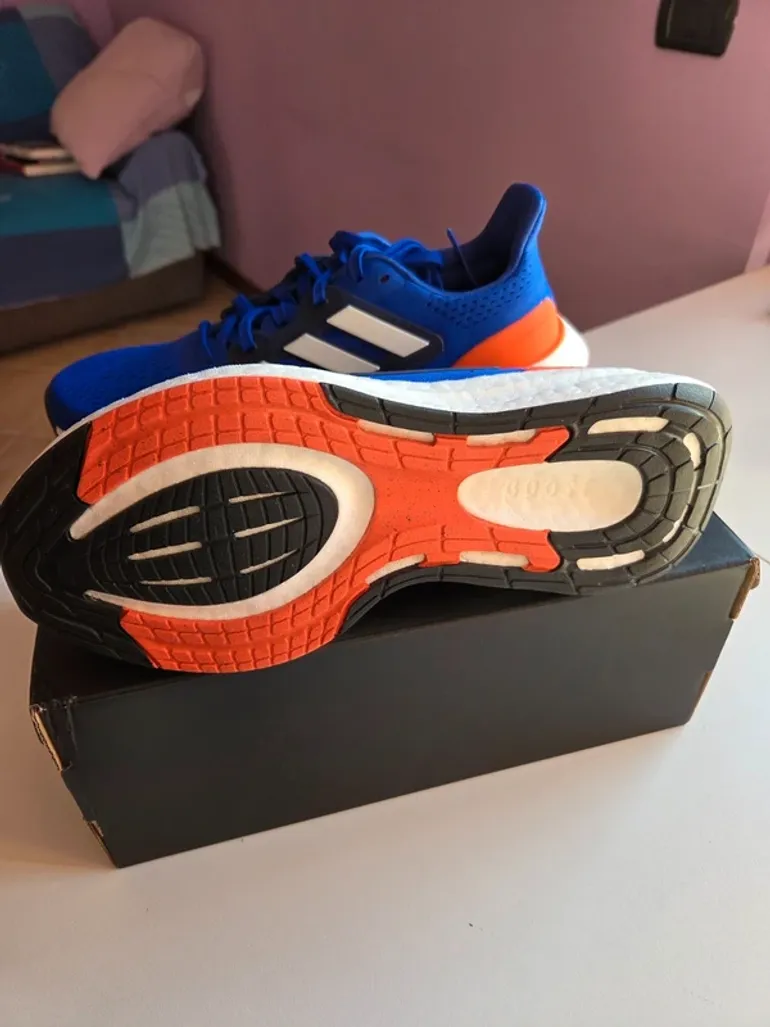 Used Adidas Pureboost 23 bike — image 5 of 6
