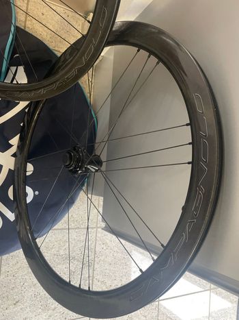 Used Campagnolo Bora WTO 45 DB Laufradsatz 28" Carbon bike — image 4 of 6
