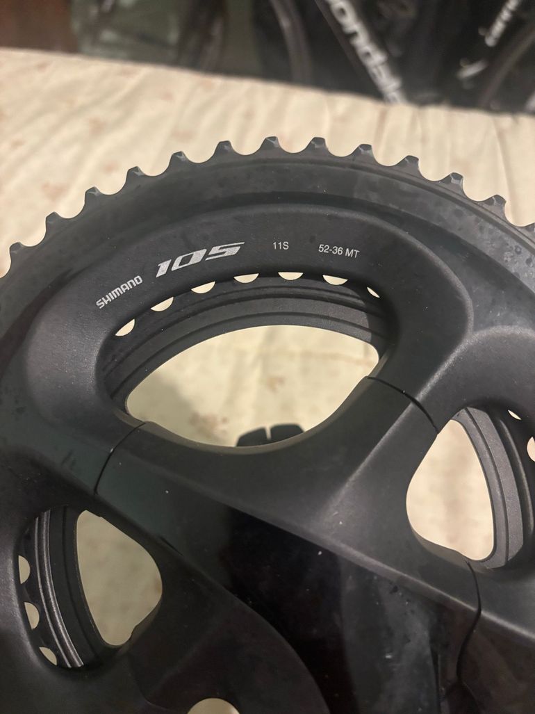 Used Shimano 105 Crankset 11-speed bike — image 2 of 6