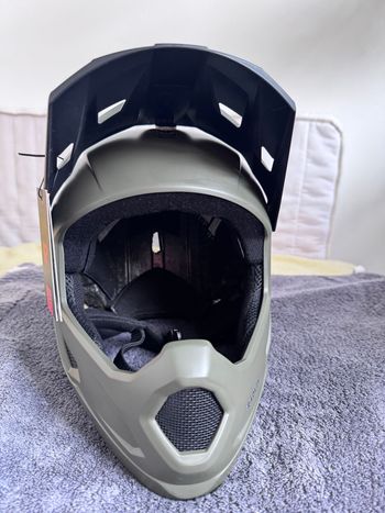 Used Radvik Kask ochronny 2023 bike — image 2 of 13