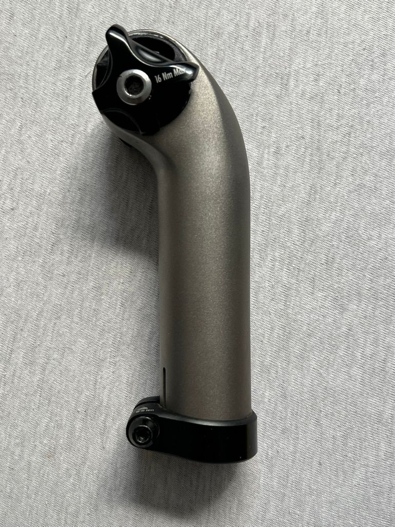 Used Trek Emonda SL y SLR Gris bike — image 2 of 4