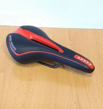 Použité BP Cycling Sillín MTB Gel AT007 - Negro/Rojo Saddles & Seatposts
