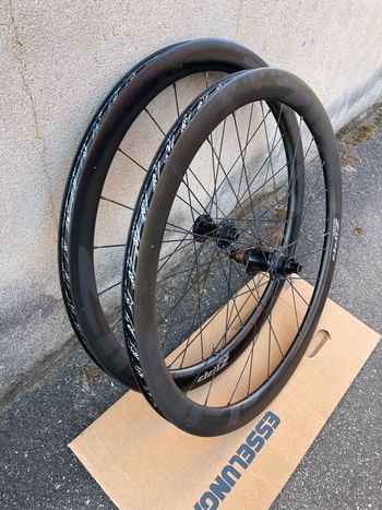 Used Zipp 303S Wheelset 2022 bike