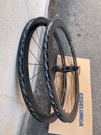 Used Zipp 303S Wheelset 2022 bike — image 5 of 5