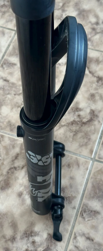 Used Fox 38 Performance Grip 29" 170mm Fork 2024 bike
