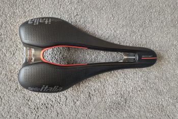 Used Selle Italia SLR Boost Kit Carbon Superflow S3 bike