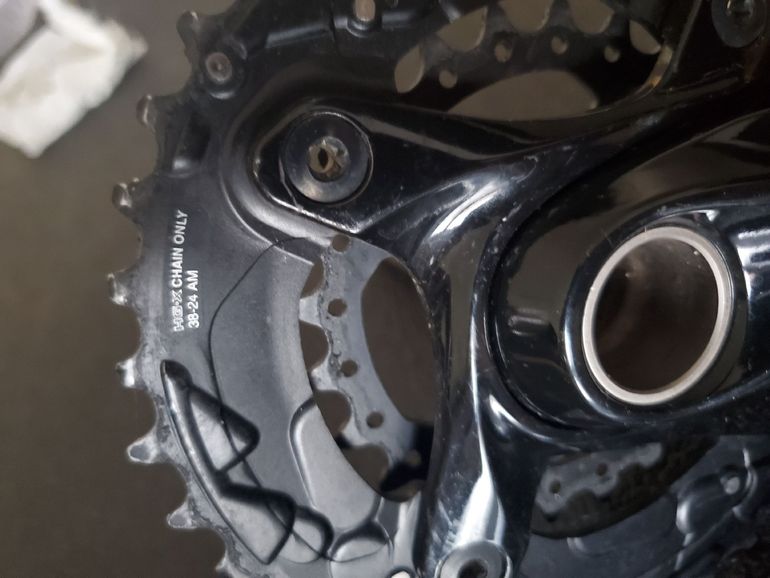 Used Shimano Deore FC-M625 Crankset 2017 bike — image 4 of 4