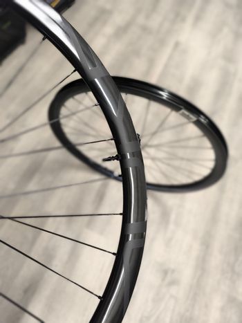 Used Duke Baccara RX 36 Wheelset 2026 bike — image 7 of 7