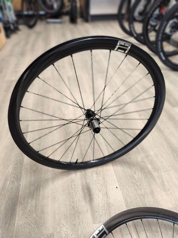 Duke Baccara RX 36 Wheelset 2026 bike usato — immagine 4 di 7