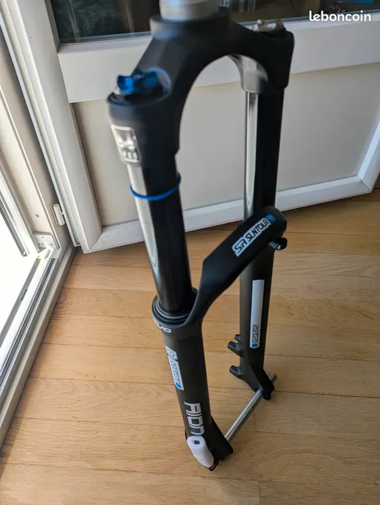 Used Sr Suntour Aion 35 2026 bike — image 2 of 7