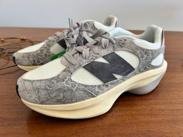 Gebrauchtes New Balance WRPD Runner Snakeskin 2025 Running Shoes
