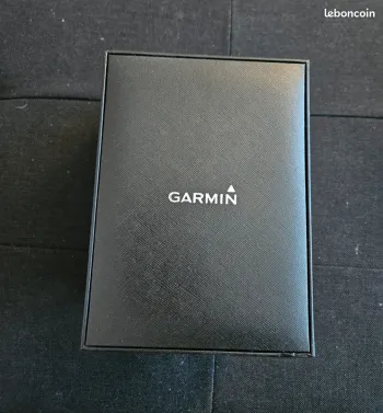 Used Garmin Epix (Gen 2) Sapphire Edition 2023 bike — image 4 of 9