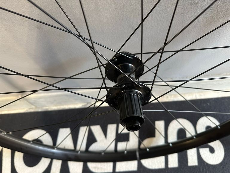 Used Mavic CrossRide 1 bike — image 2 of 6