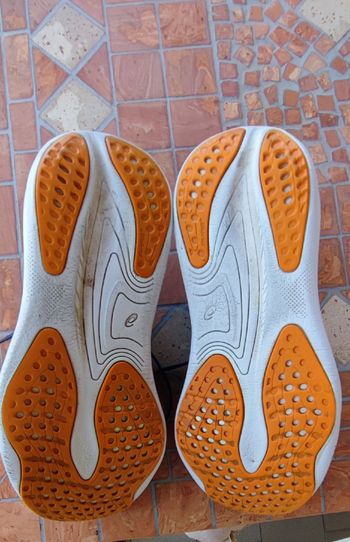Used Asics Gel-Nimbus 25 2024 bike — image 5 of 7