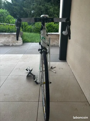 Used Shimano Ultegra Di2 bike — image 13 of 15