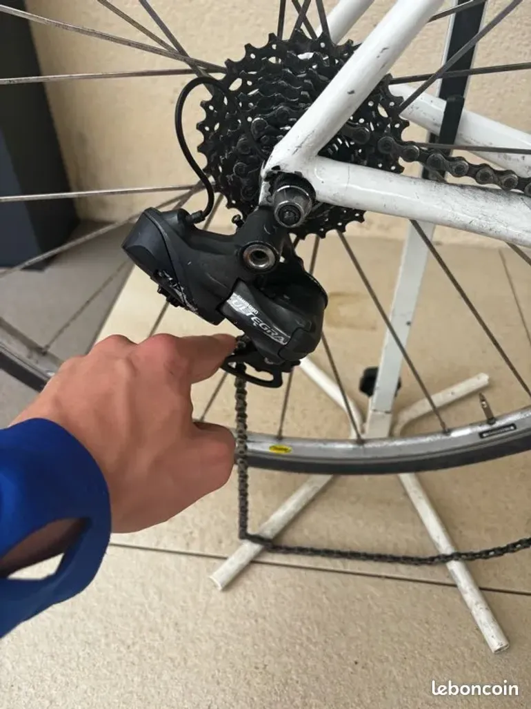 Used Shimano Ultegra Di2 bike — image 2 of 15