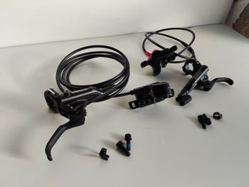 Used Shimano CONJUNTO FRENOS MT501 2025 bike — image 3 of 7