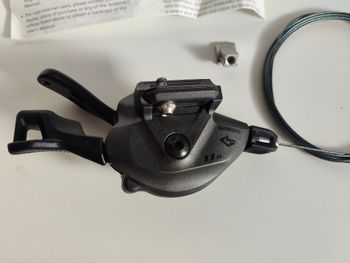 Used Shimano PULSADOR CAMBIO M8130 2025 bike — image 3 of 5