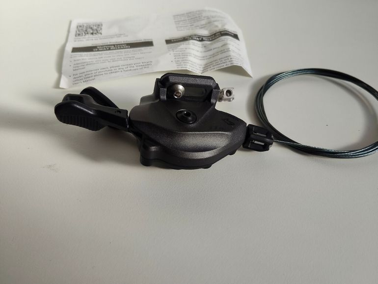 Used Shimano PULSADOR CAMBIO M8130 2025 bike — image 2 of 5