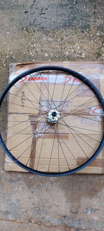 Tweedehands damil Flow MK4 29" DM-30A 2020 bike — afbeelding 4 van 5