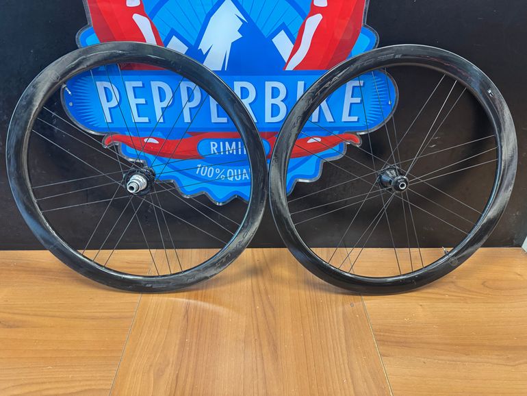 Used Campagnolo Bora Ultra WTO 45 DB C19 2023 bike — image 12 of 16