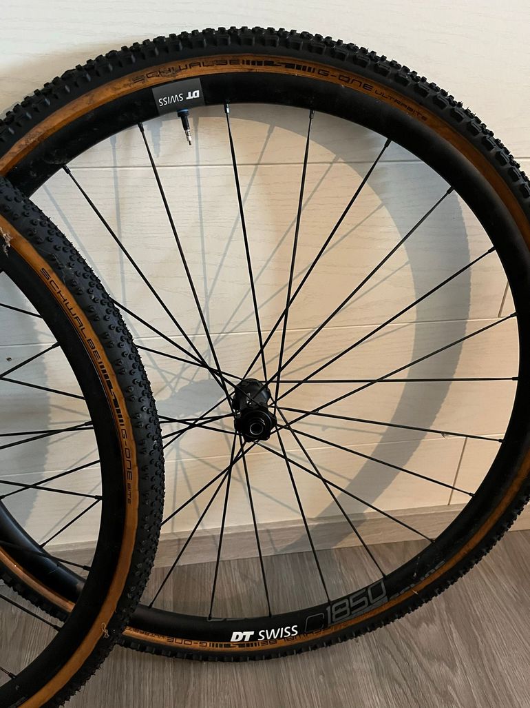Used Dt Swiss C1850 Wheelset 2021 bike — image 2 of 5