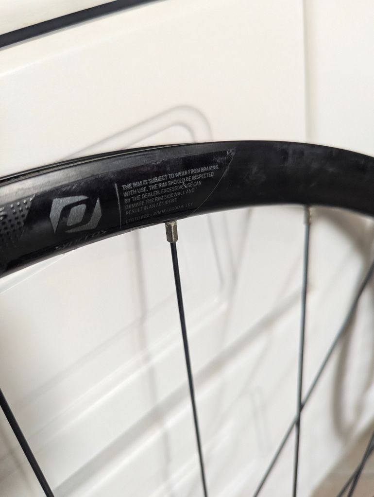 Used Syncros Race 24 Wheels by Alex Rims bike — image 7 of 8