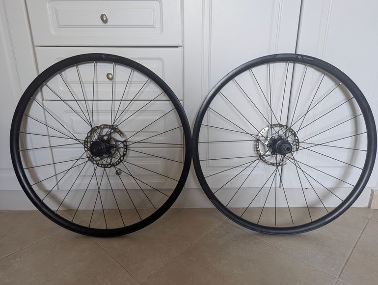 Used Syncros Race 24 Wheels by Alex Rims bike — image 2 of 8
