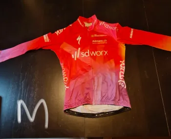 Used Specialized SD Worx cycling jerseys lot bike — image 5 of 6