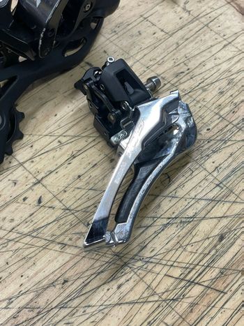 Used Shimano 105 2x12 Mechanical Group bike — image 3 of 5