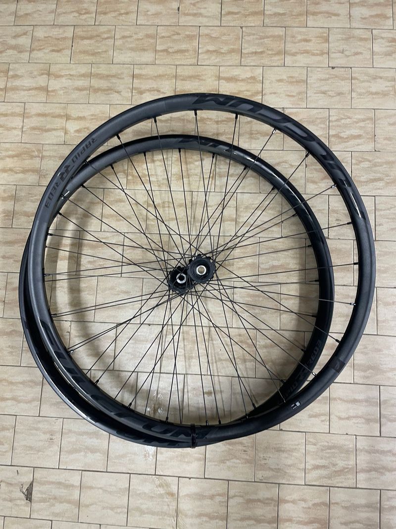 Used Fulcrum Rapid Red 3 2022 bike — image 1 of 5