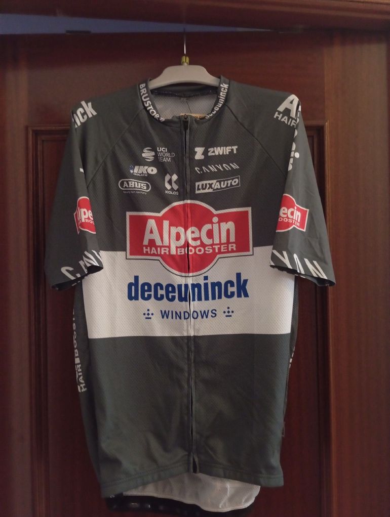 Used kalas Maillot Ciclismo 2025 bike — image 1 of 3