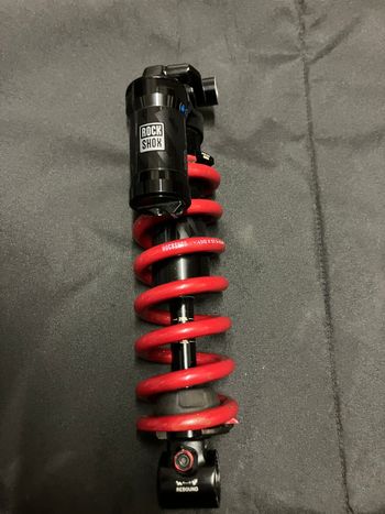 Used RockShox Super Deluxe Coil 2024 bike — image 4 of 5